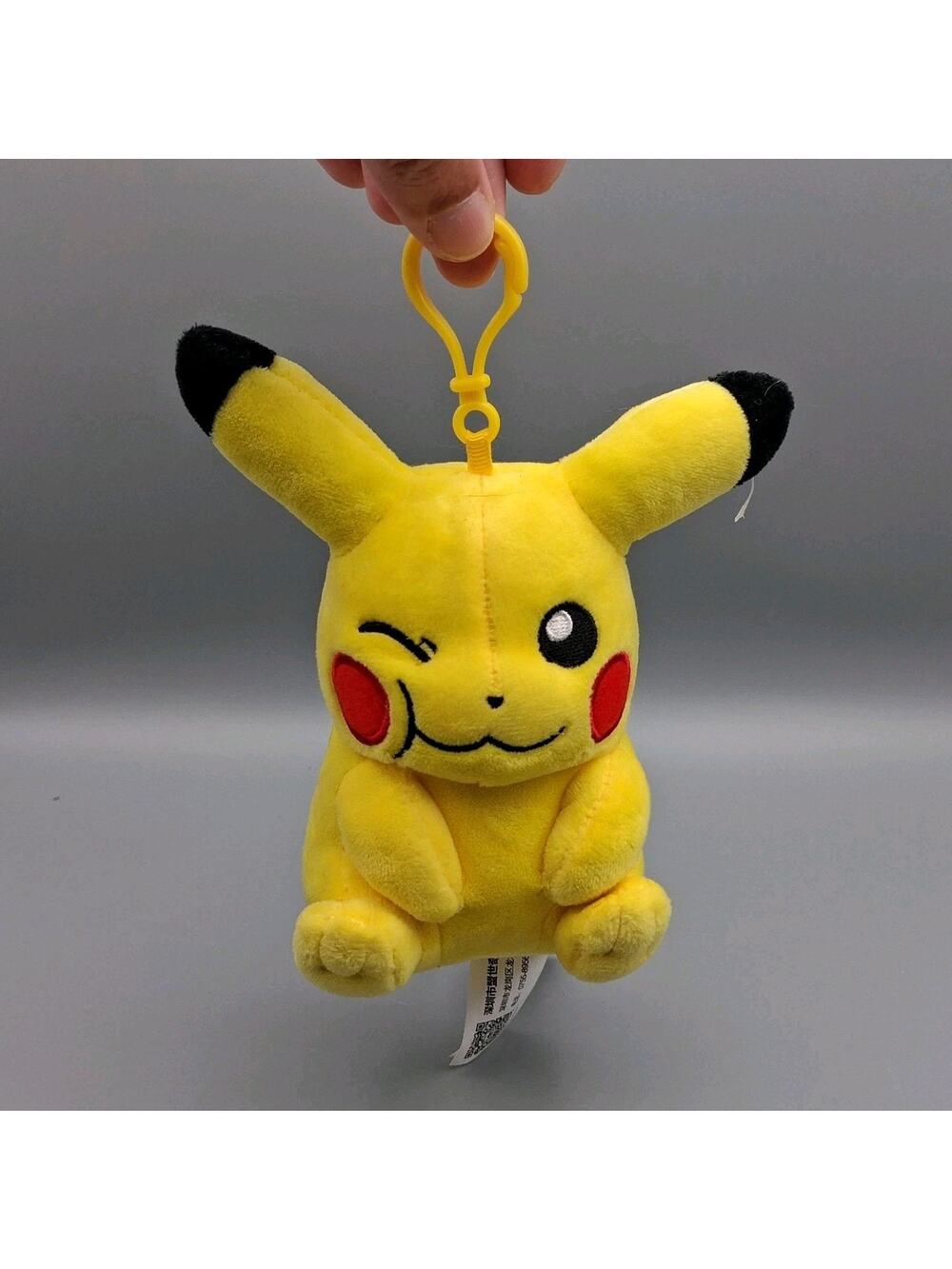 1997 Pokemon Winking Pikachu Plush Clip On 5” Nintendo - China Exclusive